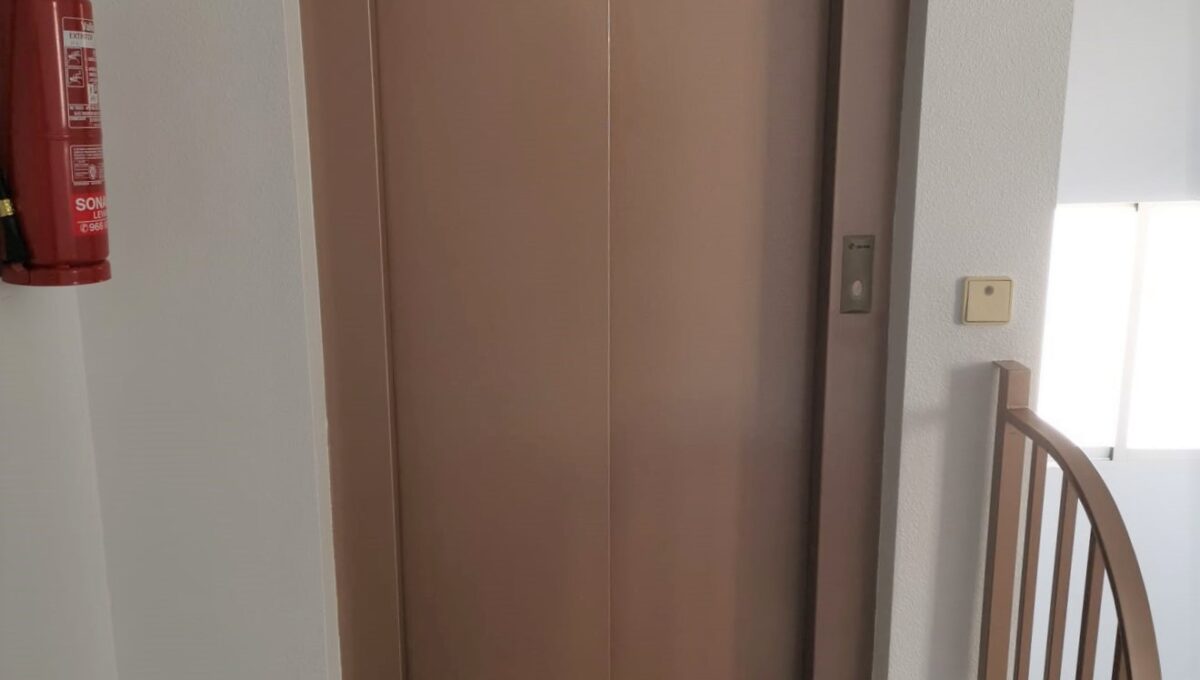 ascensor 0