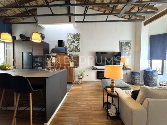 Dúplex reformado con terraza privada, Pont Nou, Elche
