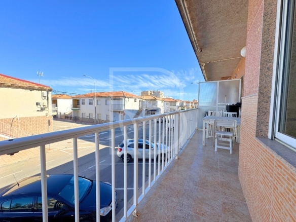 Piso con terraza y balcón, Playa Lisa, Elche